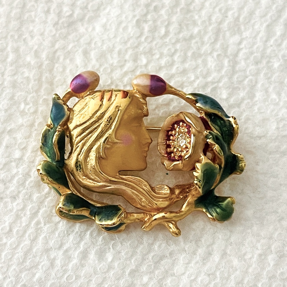Vintage Joan Rivers Woman Pin